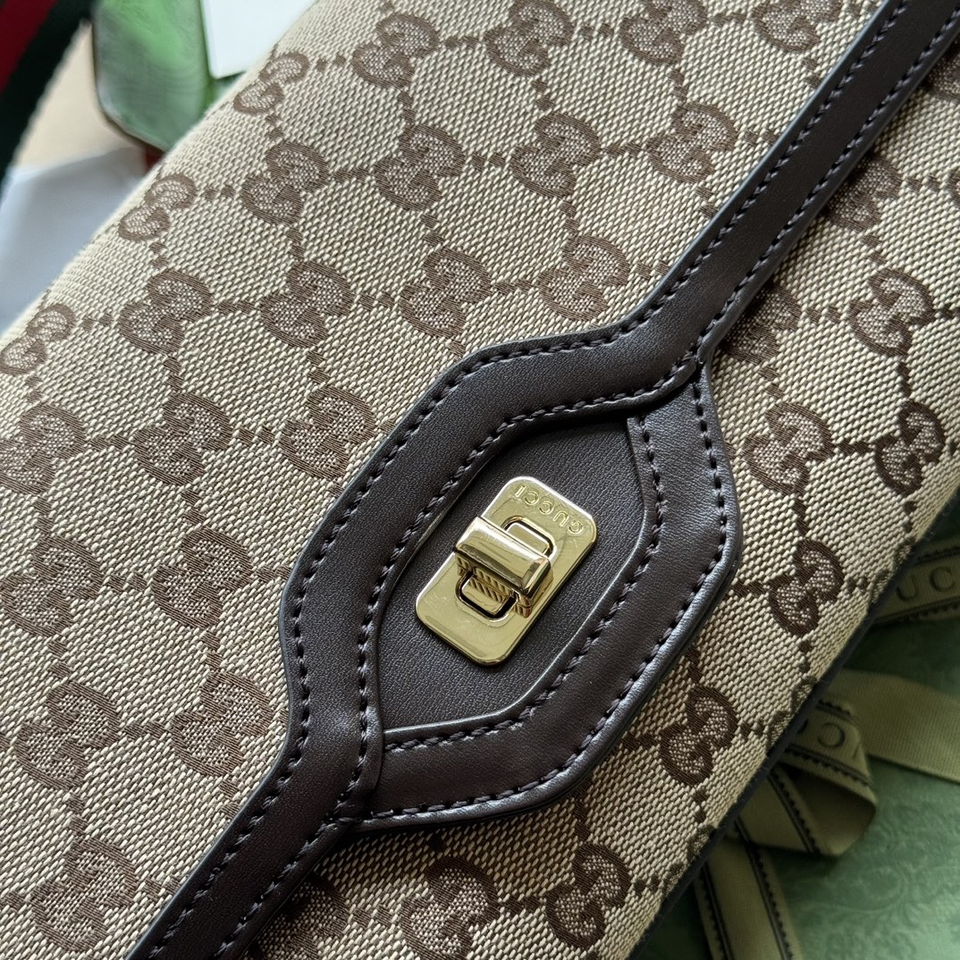 Gucci Satchel Bags